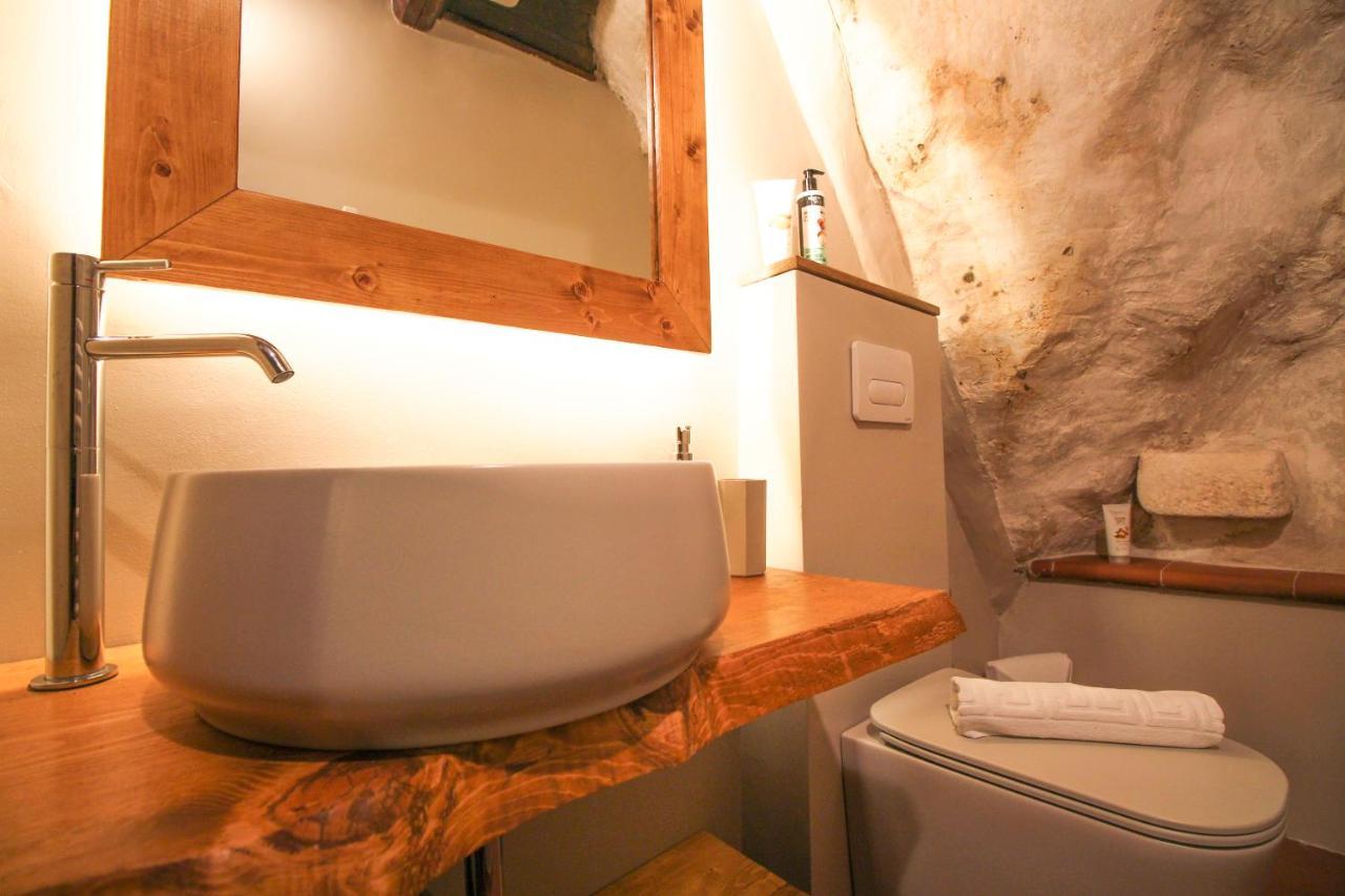 Villa Santo'S House Luxury - Idromassaggio E Doccia Emozionale Santo Stefano Di Sessanio Exterior foto