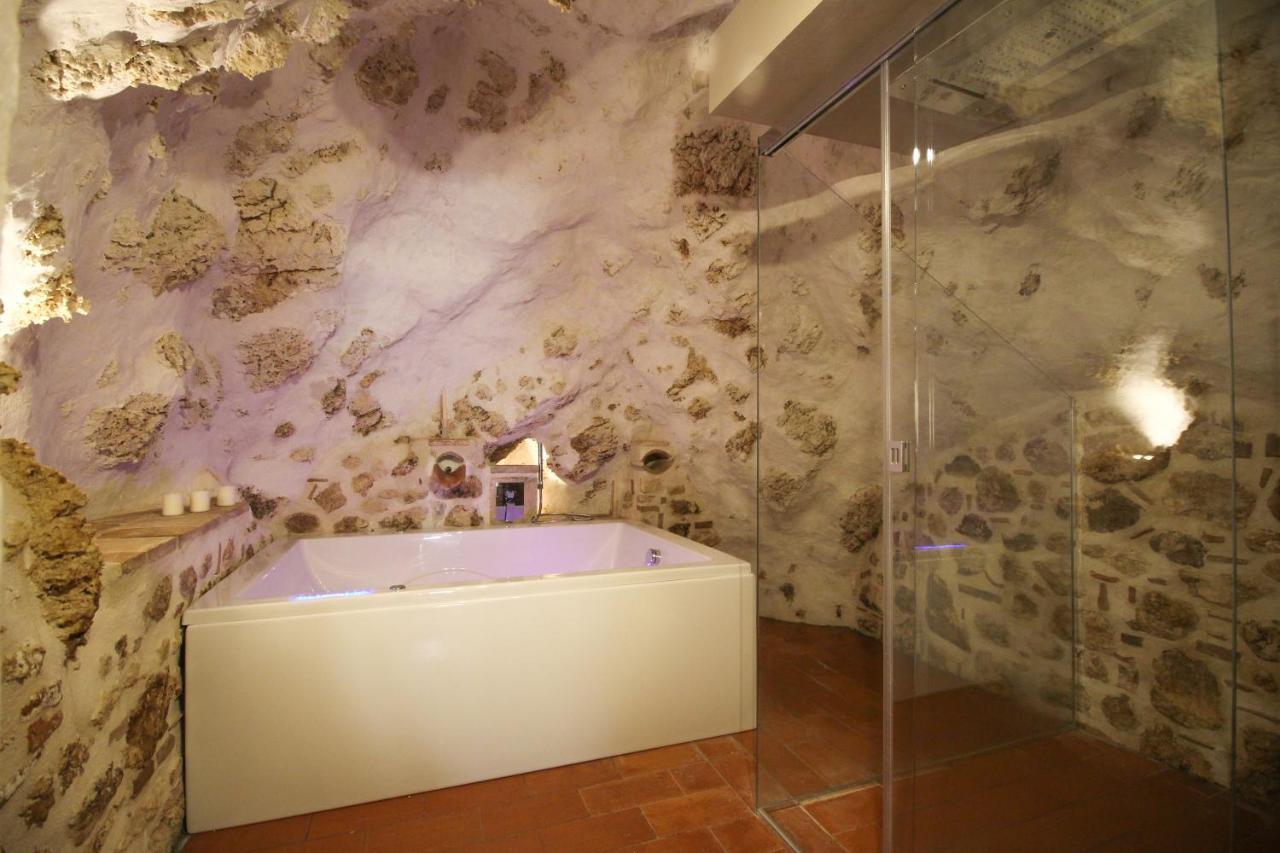 Villa Santo'S House Luxury - Idromassaggio E Doccia Emozionale Santo Stefano Di Sessanio Exterior foto